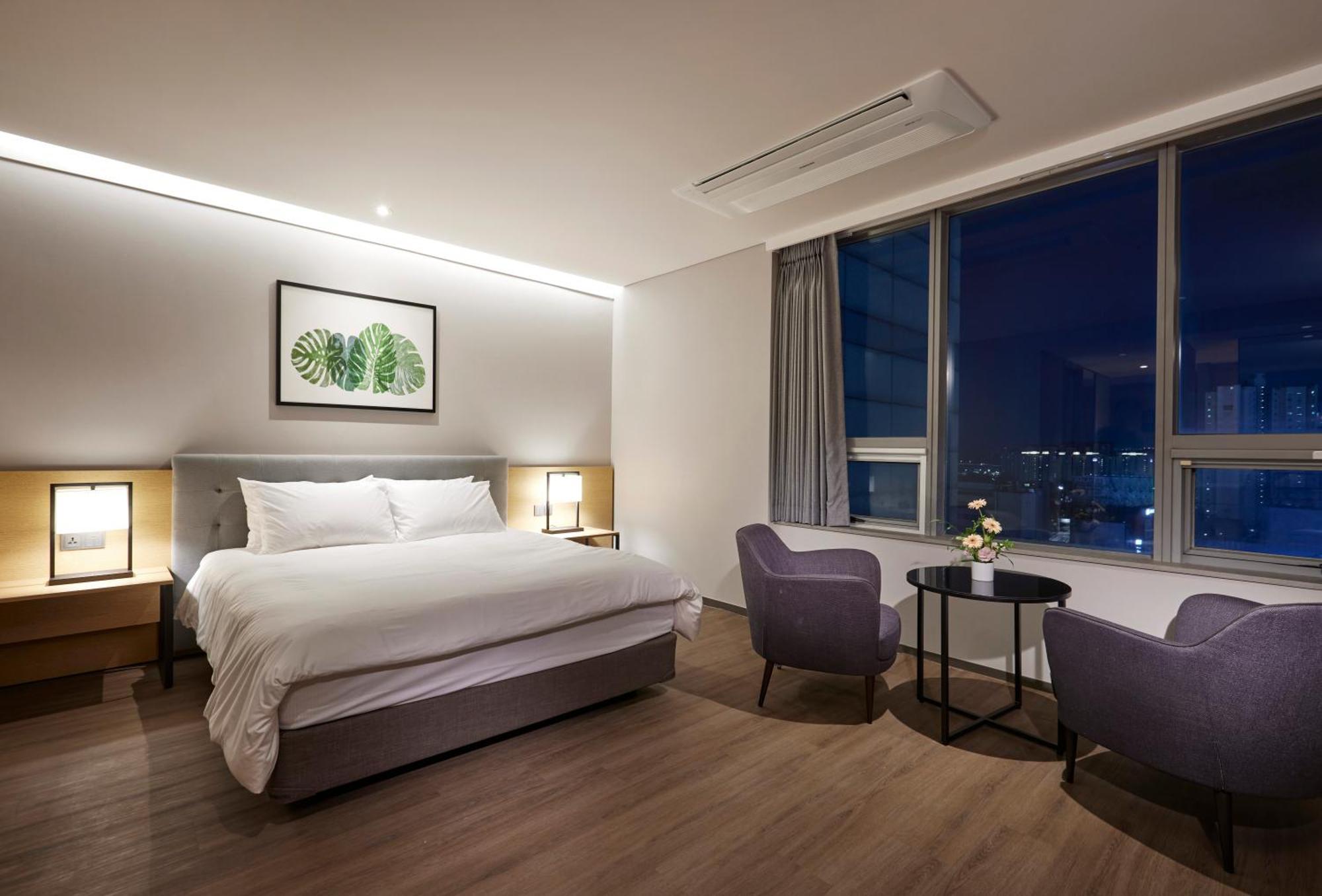 Hotel Interciti Тэджон Экстерьер фото