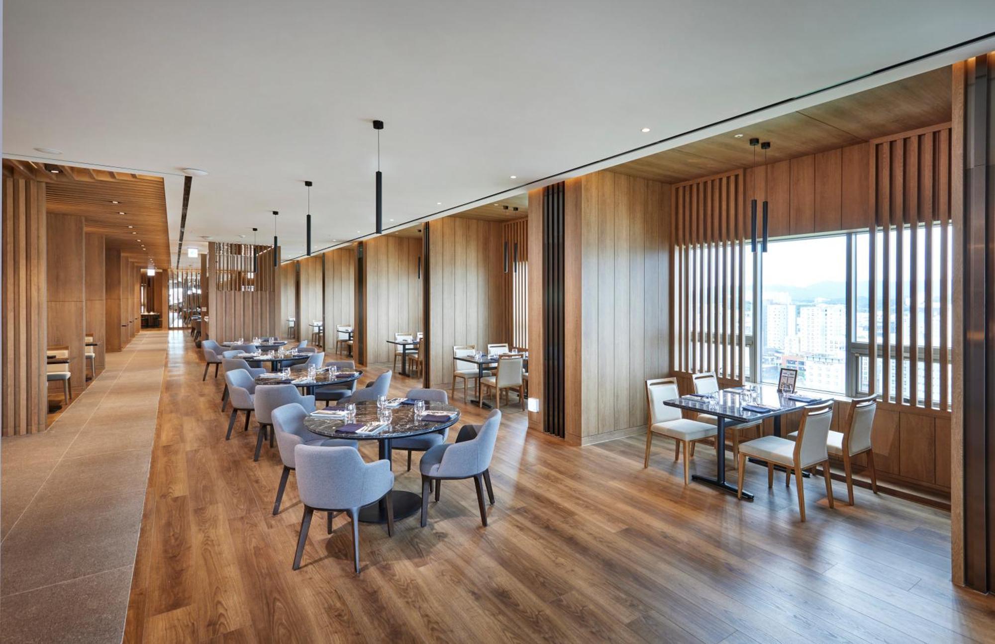 Hotel Interciti Тэджон Экстерьер фото