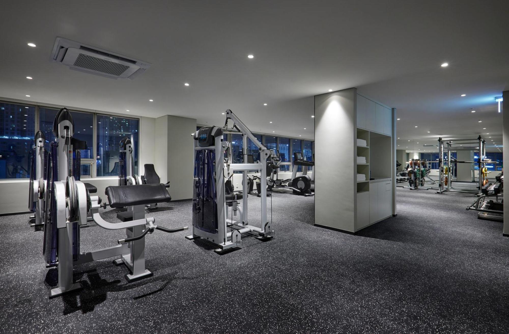 Hotel Interciti Тэджон Экстерьер фото