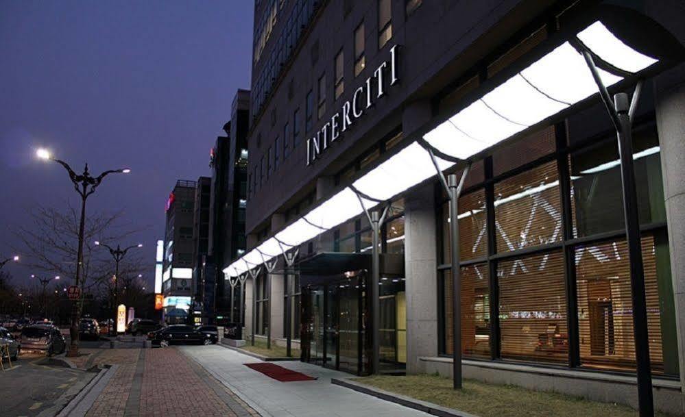 Hotel Interciti Тэджон Экстерьер фото